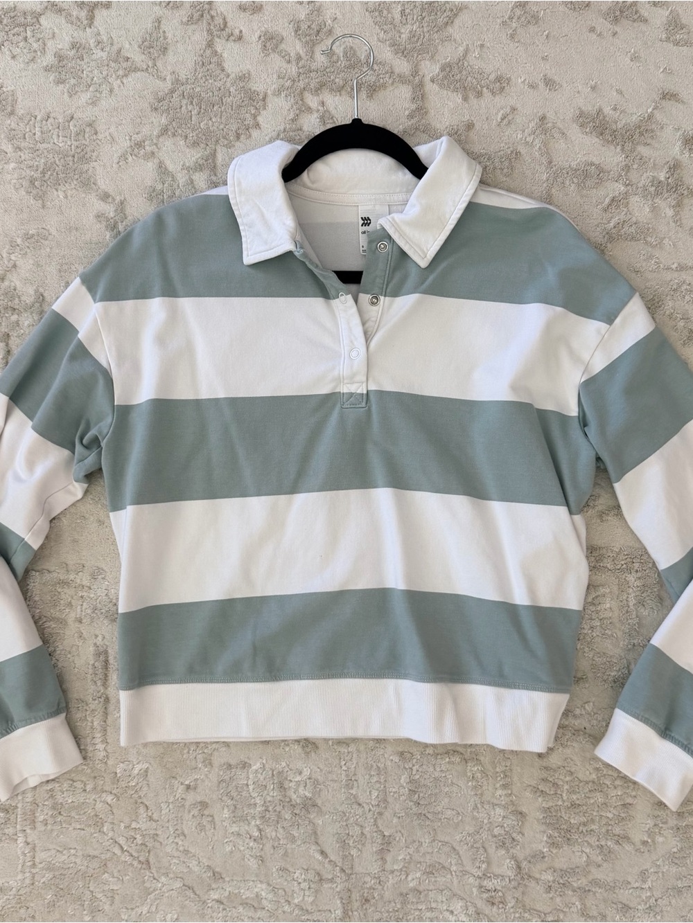All in Motion striped rugby blouse size small